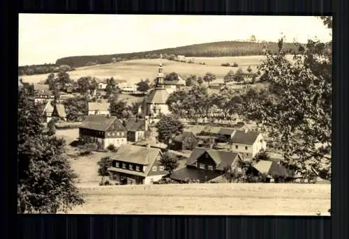 Seiffen/Erzgeb., Blick zur Kirche - 419251