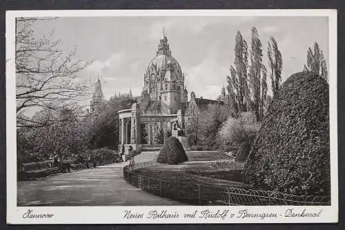 Hannover, Neues Rathaus mit Rudolf von Bennigsen-Denkmal - 422968