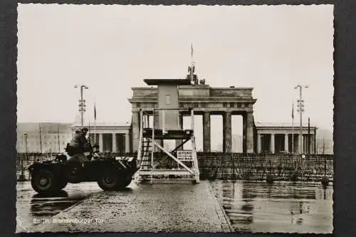 Berlin, Brandenburger Tor, Panzer - 423208