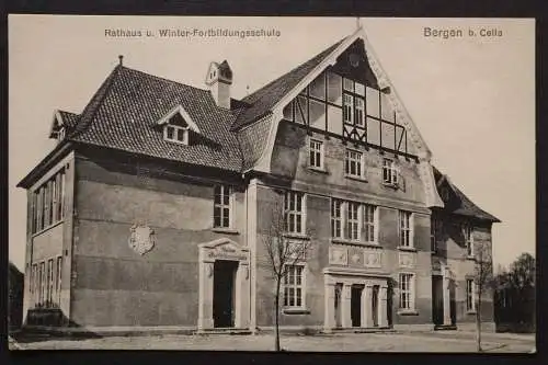 Bergen bei Celle, Rathaus und Winter-Fortbildungsschule - 421070