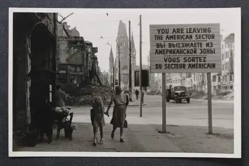 Berlin, Kaiser-Wilhelm-Gedächtniskirche - 423497