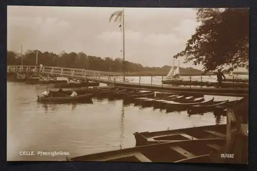 Celle, Pfennigbrücke, Ruderboote - 423892