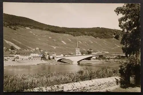 Piesport, Mosel, Blick zum Ort, Brücke, Kirche - 422587