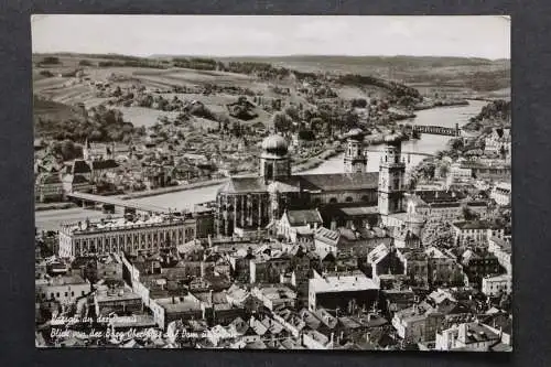 Passau, an der Donau, Blick von der Burg Oberhaus auf Dom und Inn - 424402