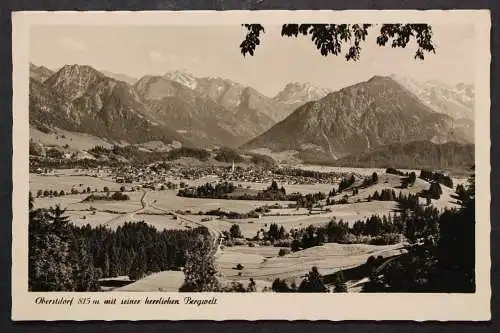 Oberstdorf, im Allgäu, Blick zum Ort mit seiner herrlichen Bergwelt - 424496