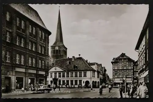 Uelzen, Rathaus mit St. Marien-Kirche - 423088