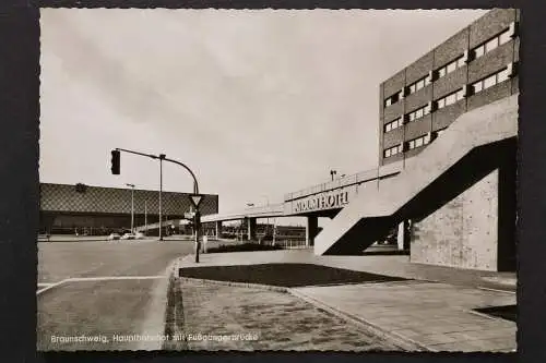 Braunschweig, Hauptbahnhof mit Fußgängerbrücke - 423009