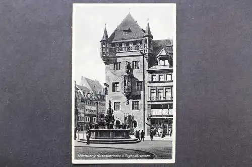 Nürnberg, Nassauerhaus und Tugendbrunnen - 424277