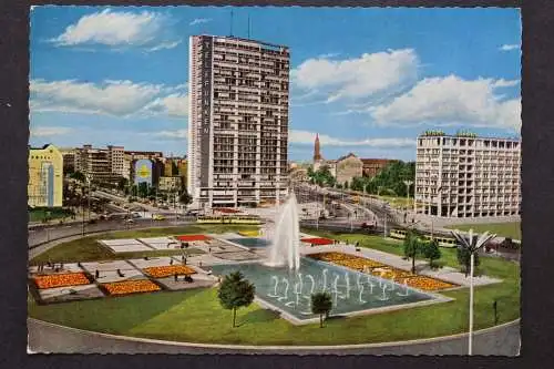 Berlin, Ernst-Reuter-Platz mit Springbrunnen - 423834