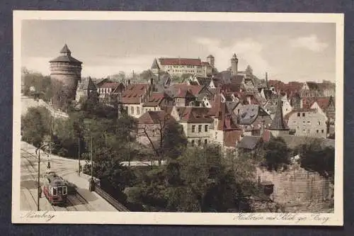 Nürnberg, Hallertor und Blick zur Burg - 424241