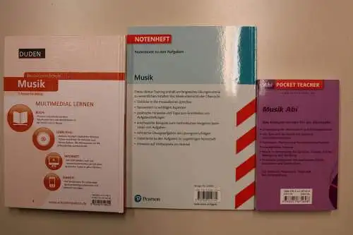 Schulbücher Oberstufe / Abitur. Thema: Musik, 5 Ausgaben - 990186