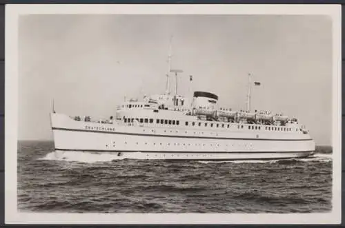 Bundesbahn-Hochsee-Fährschiff "DEUTSCHLAND" - 412463