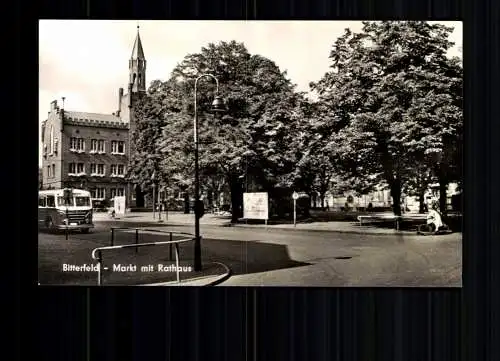 Bitterfeld, Markt mit Rathaus - 415147