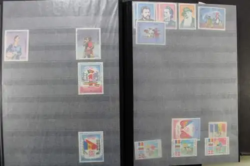Rumänien, große Sammlung in 4 Einsteckalben, viele Blockausgaben - 707538