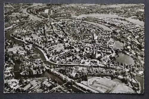 Lübeck, Blick auf die Stadt, Luftbild - 424171