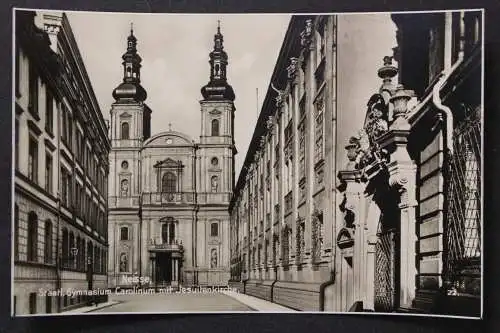 Neisse/Oberschlesien, Staatl. Gymnasium Carolinum mit Jesuitenkirche - 425544