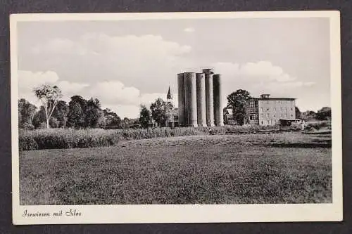 Gifhorn / Wesendorf, Isewiesen mit Silos - 425464