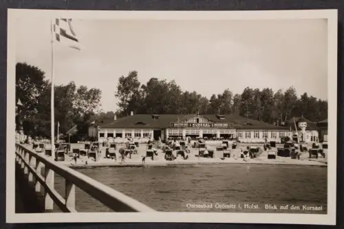 Ostseebad Grömitz, Blick zum Kursaal - 425459