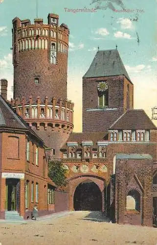 AK - Tangermünde Neustädter Tor Litho versandt 1915