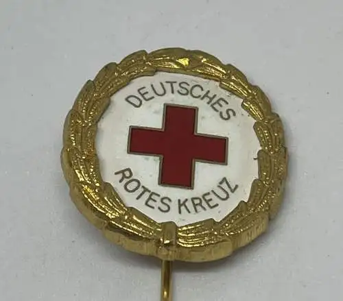 Anstecknadel, Deutsches Rotes Kreuz, goldene Ehrennadel, Höhe Ca. 25 mm