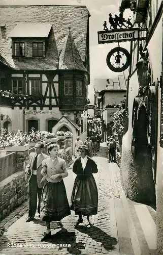 AK - Rüdesheim Drosselgasse versandt 1957