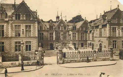Ansichtskarte Orléans L'Hôtel de Ville Frankreich versandt 1909