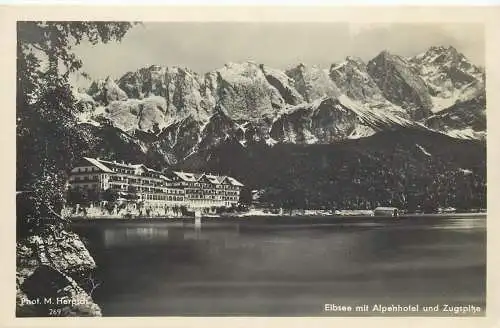 Ansichtskarte Eibsee Hotel und Zugspitze Phot. M. Herpich nicht versandt