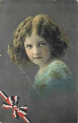 AK - Portrait Mädchen versandt 1916