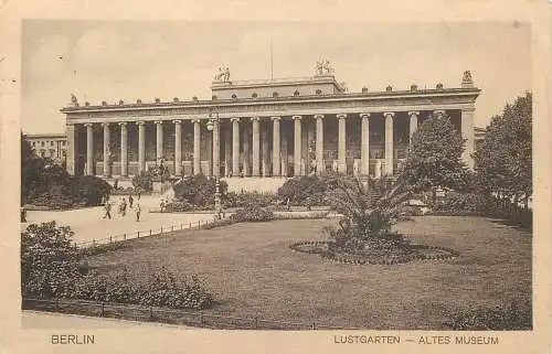 AK - Berlin Lustgarten Altes Museum Feldpost versandt 1915
