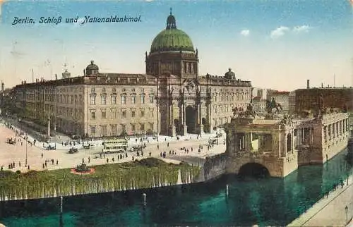 AK - Berlin Schloß und Nationaldenkmal versandt 1930