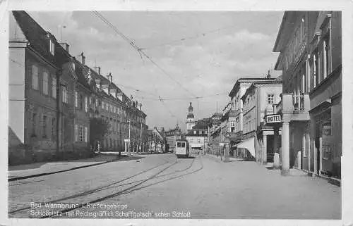 AK - Bad Warmbrunn im Riesengebirge Schloßplatz