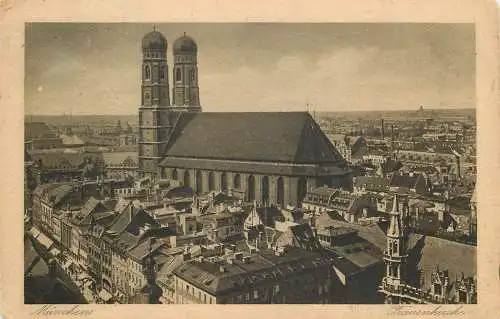 AK - München Frauenkirche versandt 1927