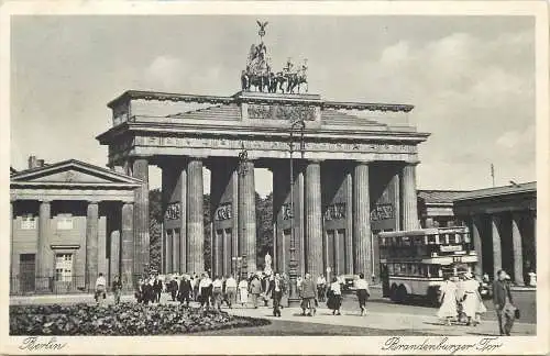 AK - Berlin Brandenburger Tor versandt 1939