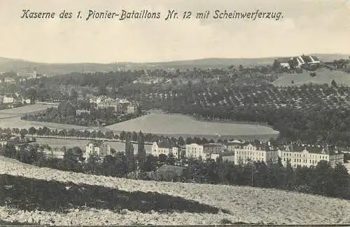AK - Pirna Kaserne des 1. Pionier-Bataillons Nr. 12 mit Scheinwerferzug.