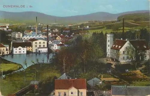 AK - Cunewalde in der Lausitz, Blick über die Dächer der Stadt, Fabrikgebäude