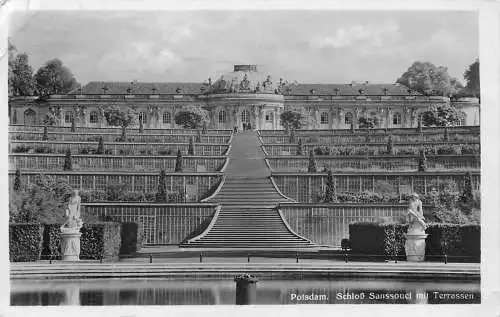 AK - Potsdam Schloß Sanssouci mit Terassen versandt 1941