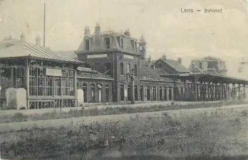 AK - Lens Bahnhof & Hotel Feldpost versandt 1917