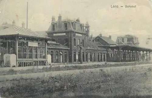 AK Lens Bahnhof & Hotel Feldpost versandt 1917