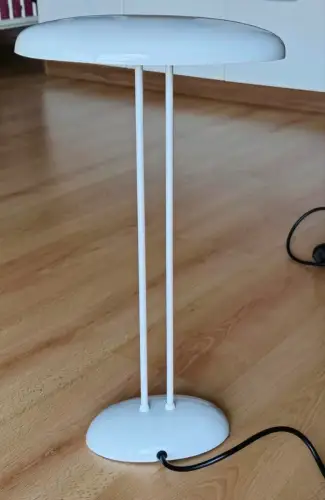 Vintage - ovale Tischlampe, Metall, weiß, Hallogenleuchtmittel