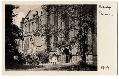 [Echtfotokarte schwarz/weiß] Klosterkirche zu Doberan     1934         Signatur : Eschenburg. 