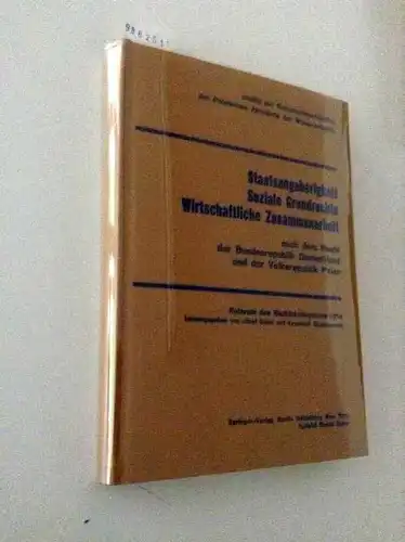 Kokot, J. und K. Skubiszewski: Staatsangehörigkeit Soziale Grundrechte Wirtschaftliche Zusammenarbeit: nach dem Recht der Bundesrepublik Deutschland und der Volksrepublik Polen. 