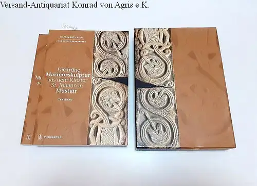 Roth-Rubi, Katrin und Hans Rudolf Sennhauser: Die frühe Marmorskulptur aus dem Kloster St. Johann in Müstair : 2 Bände in Schuber 
 Textband und Katalogband. 