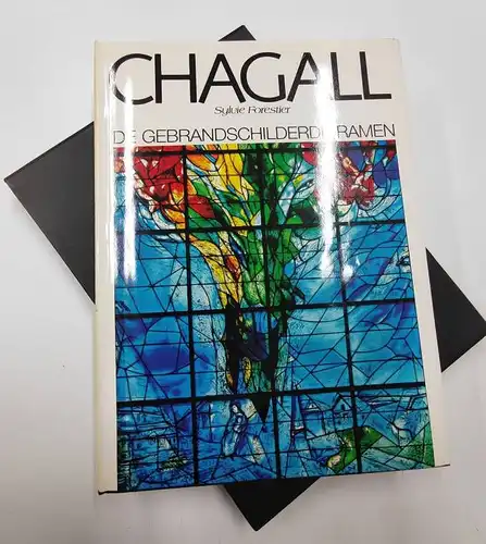 Forestier, Sylvie: Chagall de gebrandschilderde Ramen. 