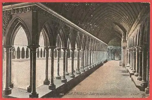 [Ansichtskarte] Manche ( 50 ) Mont Saint-Michel : Cloître de l'Abbaye /
Der Klosters der Abtei. 