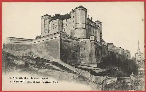 [Ansichtskarte] Maine-et-Loire : Saumur,  das Schloss ( Château - Castle ). 