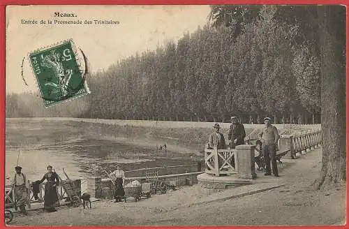 [Ansichtskarte] Frankreich - Seine & Marne ( 77 ) Meaux : Der Garten der Trinitaires. 