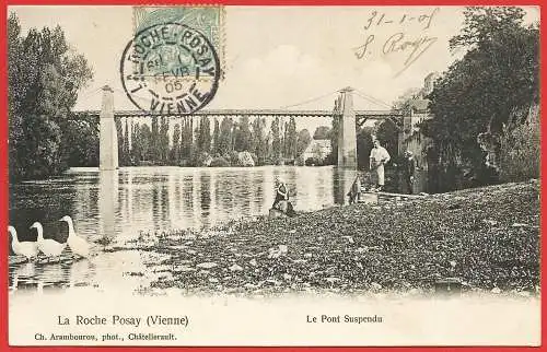 [Ansichtskarte] Frankreich (France) Vienne - La Roche-Posay : Le pont suspendu /
Hängebrücke / 
Hanging bridge. 
