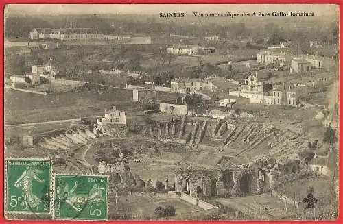 [Ansichtskarte] Frankreich (France) Charente-Maritime ( 17 ) Saintes : Les arènes gallo-romaines 
Die galloromanischen Arenen. 