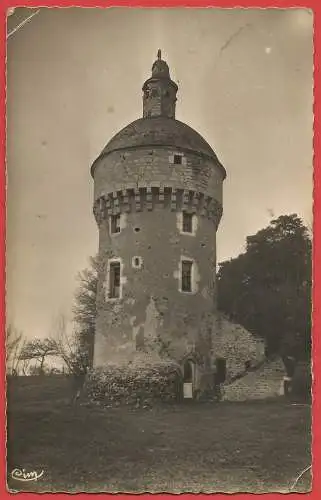 [Ansichtskarte] Orne ( 61 ) Perrière : Tour du Château de Monthimer /
Frankreich : Turm des Schlosses von Monthimer. 