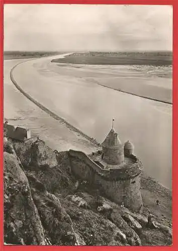 [Ansichtskarte] Manche ( 50 ) Mont Saint-Michel : Les Remparts et la Tour Gabriel /
Frankreich : Die Stadtmauer und der Gabriel-Turm. 